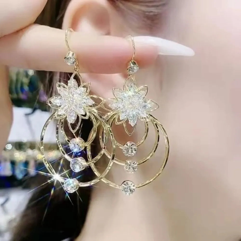 Florya™ | Los Aretes Que Atraen Todas Las Miradas